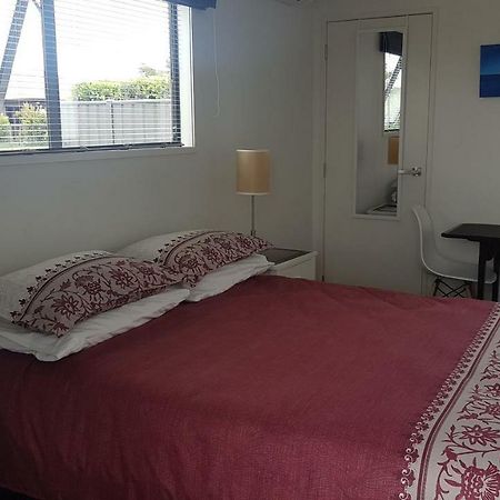 Accommodation In Frimley Hastings Eksteriør bilde